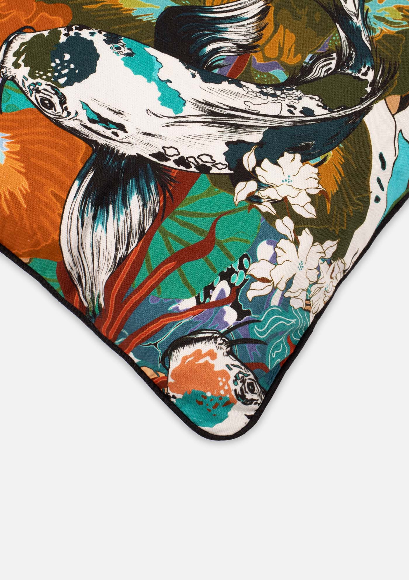 Webshop-CushionKussen-KoiOrangeKaki-Linen-Hoek