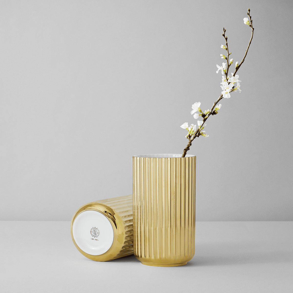 lyngby-vase-h20-5-gold-porcelain-lyngby-1500x1500-1